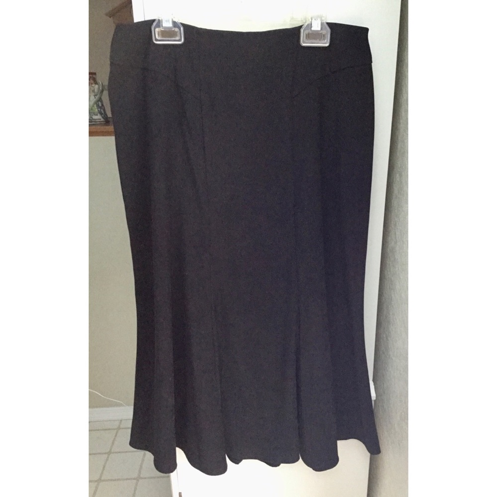 LADIES FAUX SUEDE BLACK MIDI SKIRT by BRIGGS NEW YORK